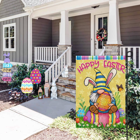 Decorhua weather-resistant garden flag for porch or deck display.