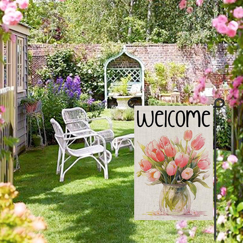 Decorhua burlap-look spun polyester flag withstands weather and sunlight