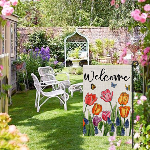 Decorhua double-sided garden flag provides clear visibility from both sides.