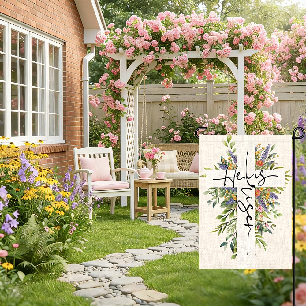 Decorhua garden flag top sleeve enables quick, secure hang.