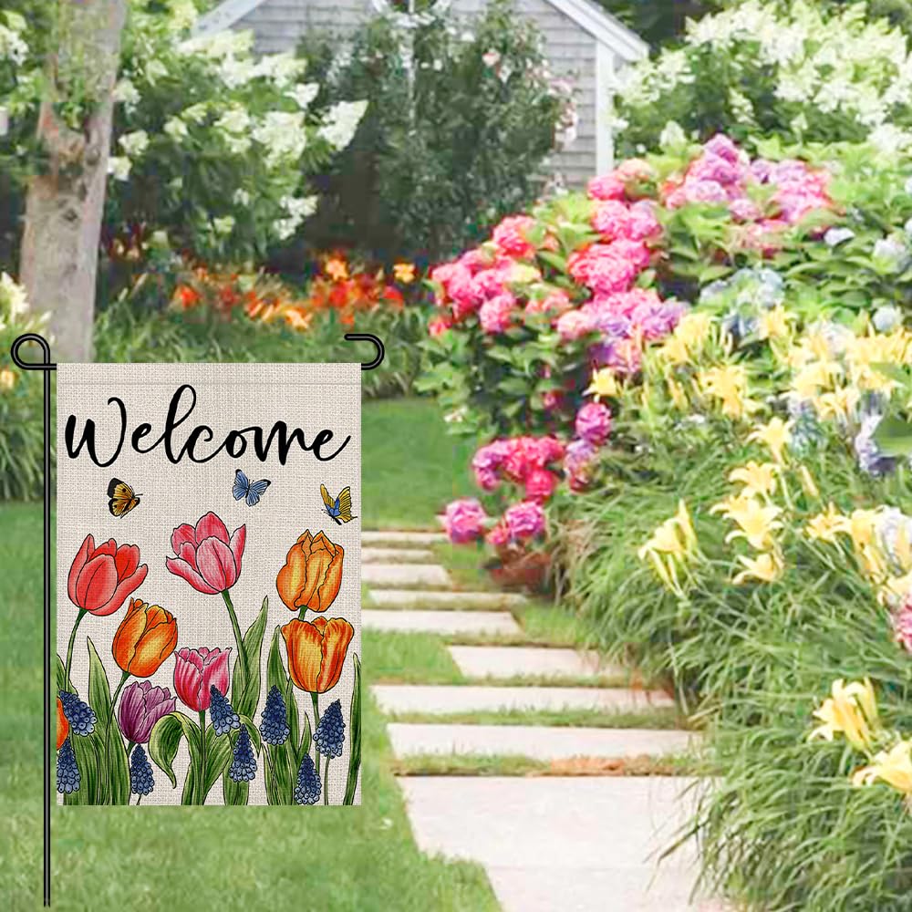 Decorhua weather-resistant flag stands up to sun and rain outdoors.