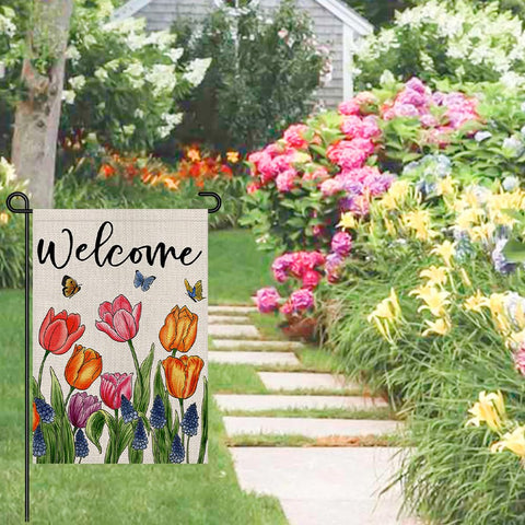 Decorhua weather-resistant flag stands up to sun and rain outdoors.