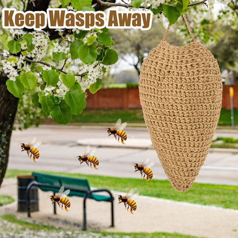 Water-repellent DECYOOL wasp nest decoy in wind and rain