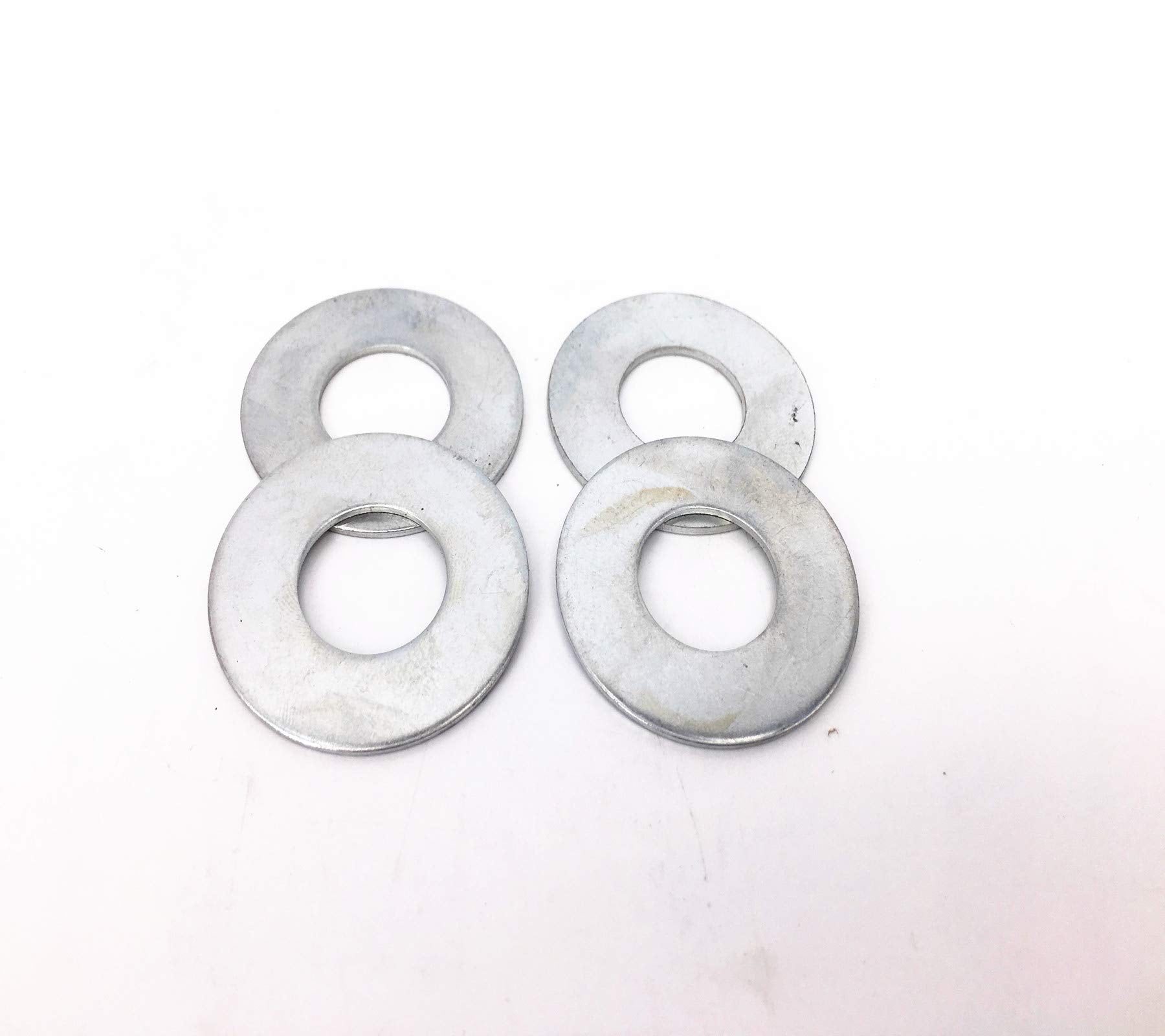 DEEG axle clasp image featuring two clasps for secure assembly during maintenance.
