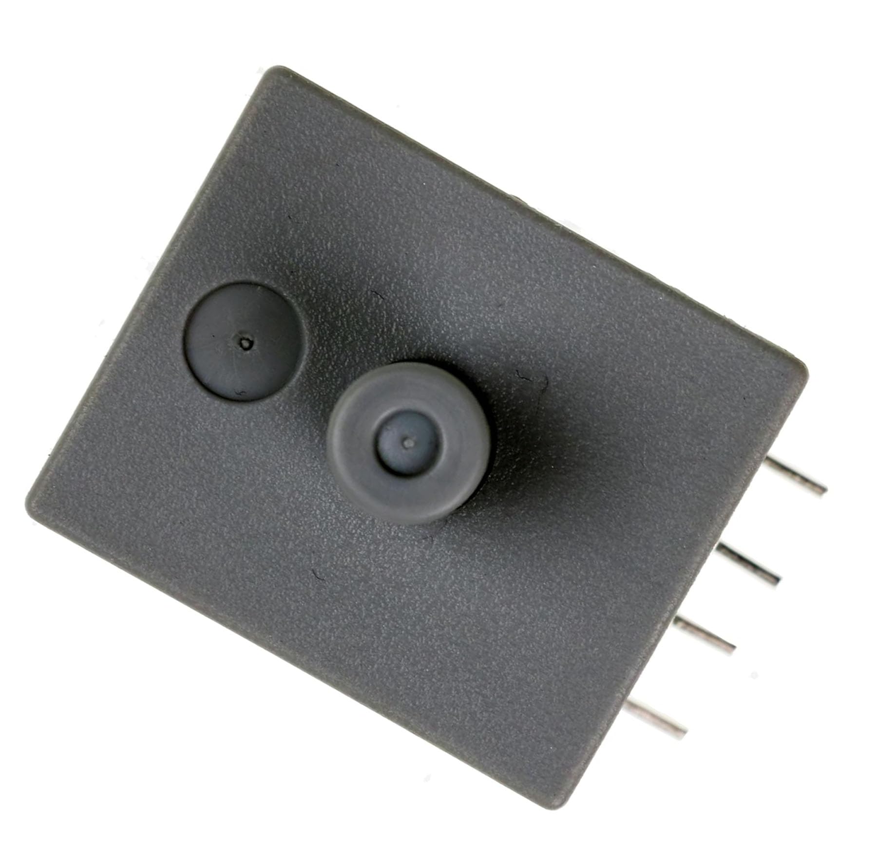 Clear labels on Demfec seat switch aid correct installation and safe use