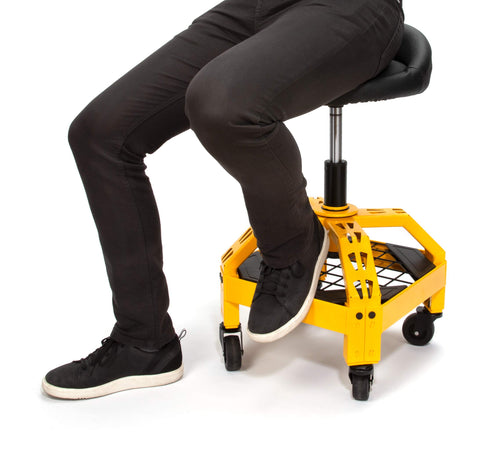 DEWALT sturdy design supports organized workflows with quick tool access and comfortable seating.