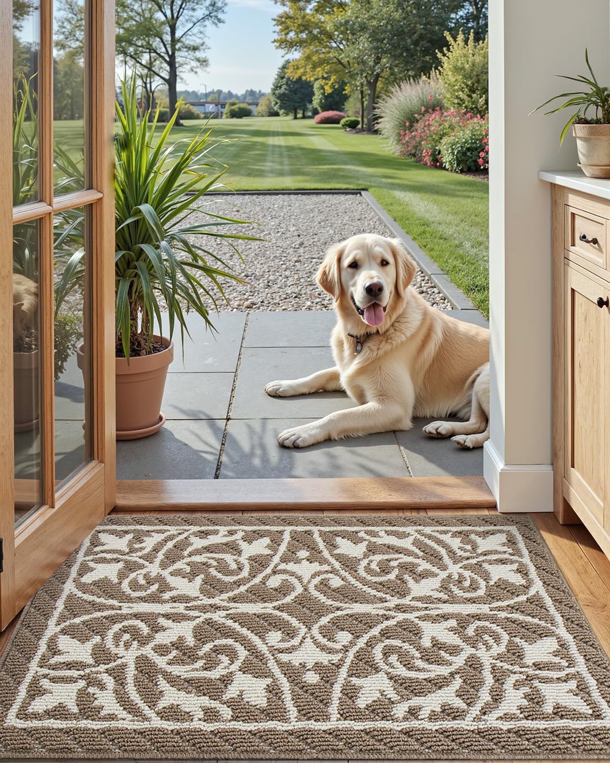 DEXI entryway mat traps dirt and moisture at the threshold
