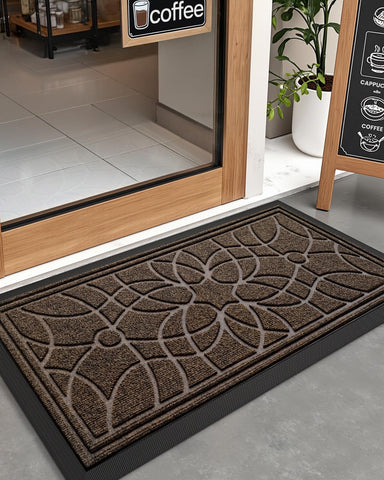 DEXI durable doormat ready for year-round outdoor use