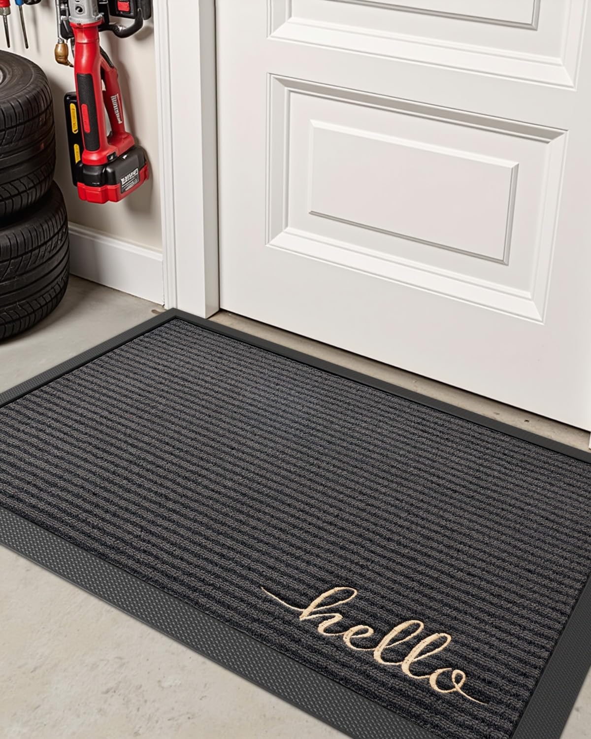 DEXI front door mat supports tidy entryways with quick maintenance.