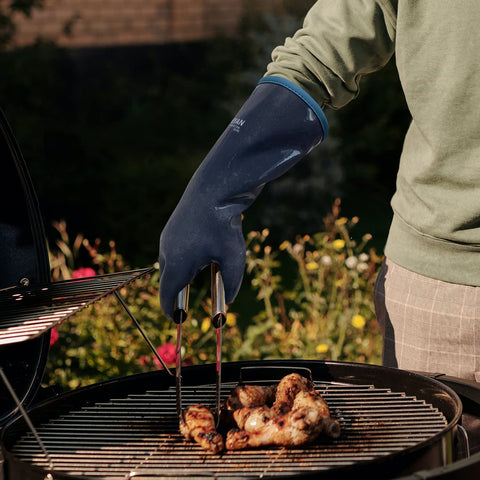 DEYAN silicone BBQ gloves - cotton inner liner for comfortable wear.
