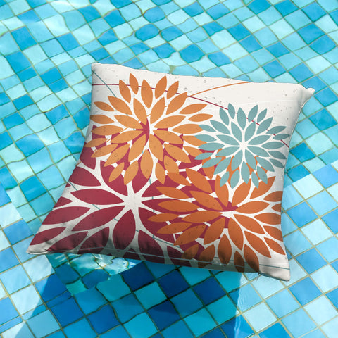 DFXSZ waterproof coating on a pillow cover for outdoor cushions.