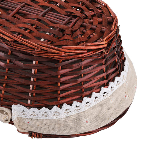 Dicunoy wicker basket delivers durable, lightweight design for everyday use.
