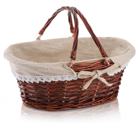 Dicunoy wicker basket with handle demonstrates sturdy construction for easy transport.