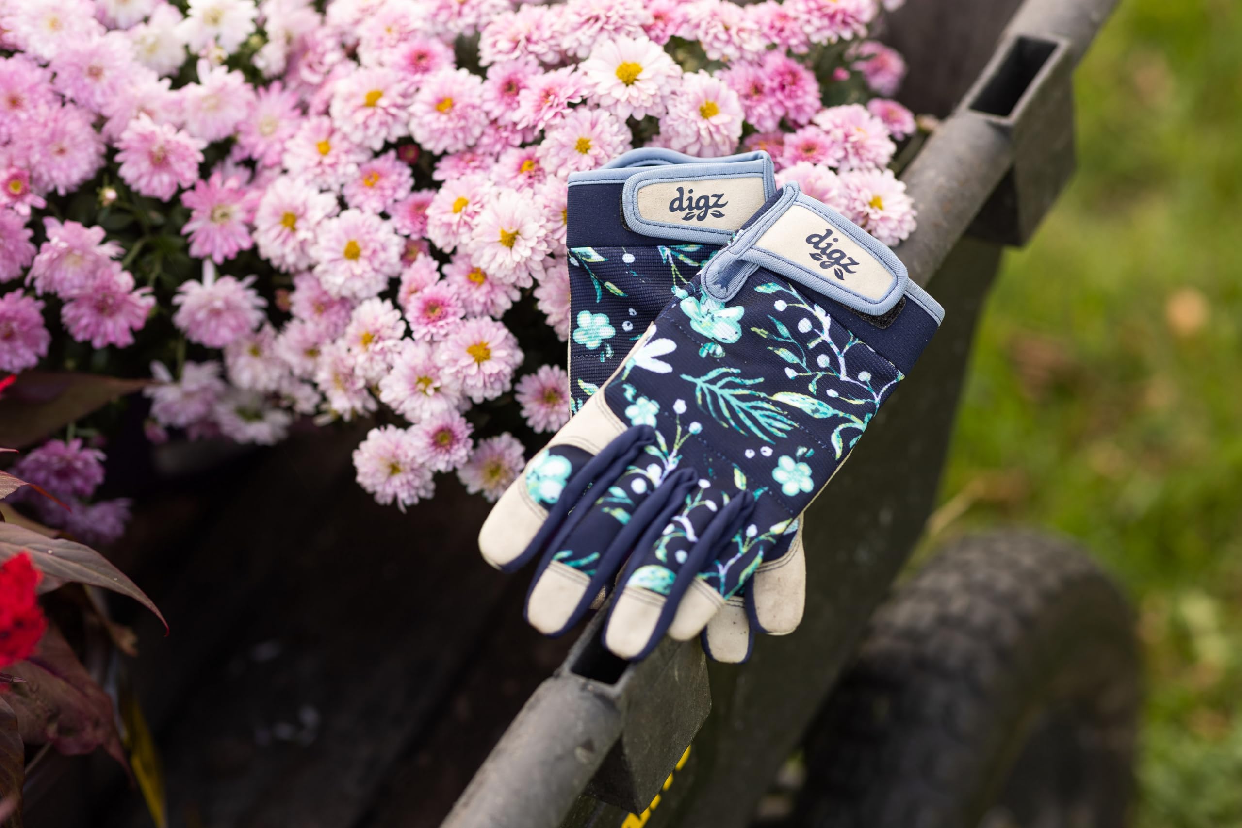 DIGZ women's gloves navy adjustable wrist strap closeup for customized fit during tasks.