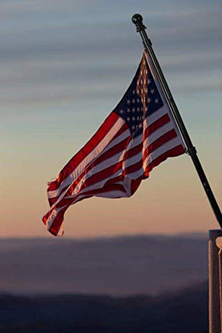 Easy-assembly DIIG 7-section flag pole, no installer needed