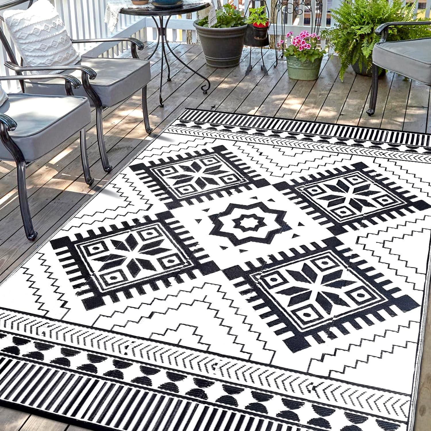 DiiKoo waterproof outdoor rug 6x9ft with two boho patterns for versatile exterior styling.
