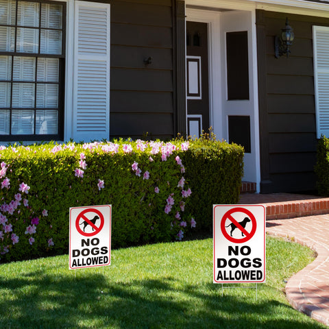 DIMARONGTON easy-install signage simplifies lawn boundary rules.