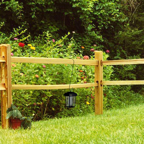 DINGEE outdoor-use hooks demonstrating durability on metal surfaces