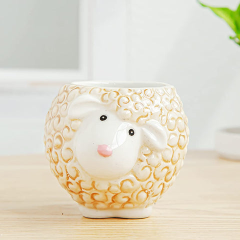 DIYOMR sheep planter side view highlights compact size for desks and shelves.