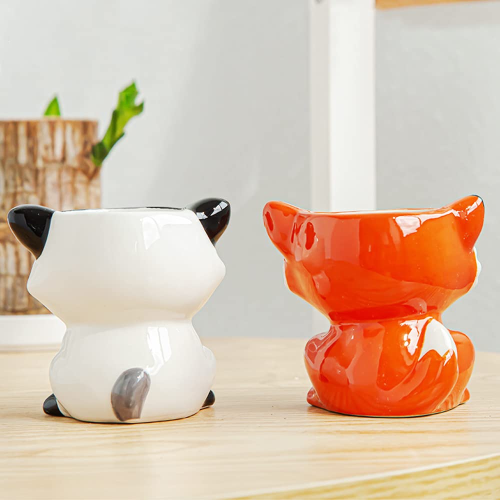 DIYOMR sheep planter with a succulent demonstrates stylish mini garden decor.