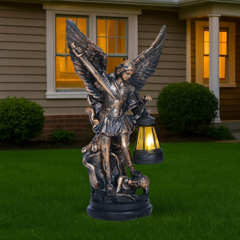 Dlfghos Weather-resistant resin statue facing wind and rain