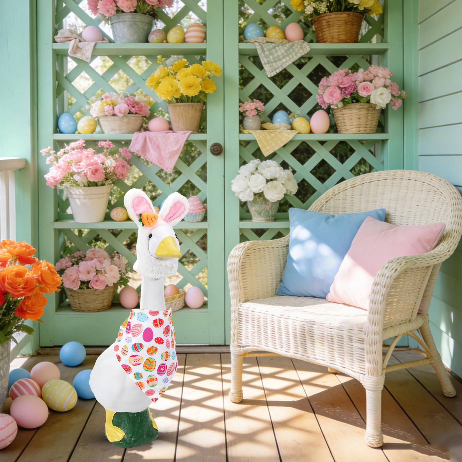 DNTYUISS goose decor brightens outdoor gardens with fade-resistant fabric