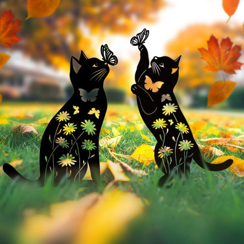 Doesen rust proof cat garden figure blends with any landscape