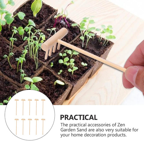 Pattern-creation with the rakes helps focus during quick breaks