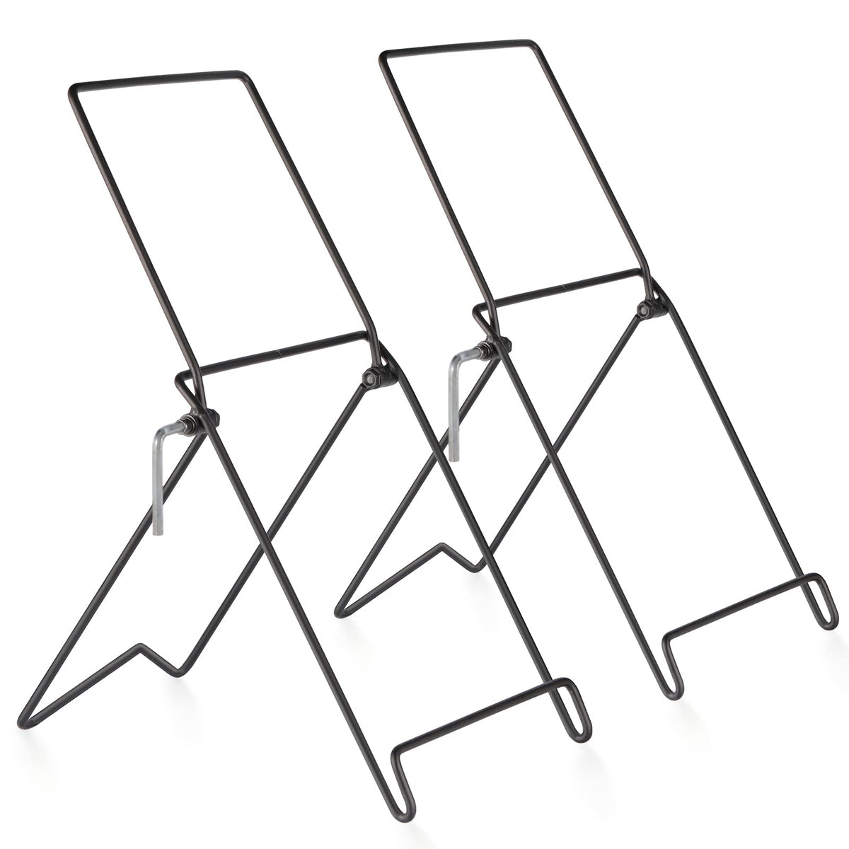 DOKIO adjustable tilt bracket on foldable panel enables efficient outdoor charging.