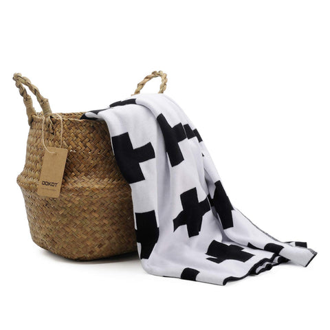 DOKOT Seagrass Basket living room decor enhances cozy, earthy ambiance.