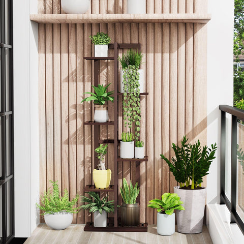 DolceLuna versatile display for living rooms, balconies, patios.