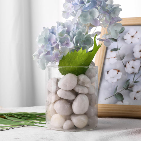 DomeStar pebbles suitable for table decor and floral arrangements