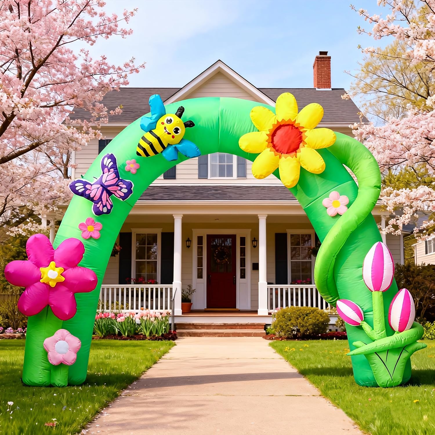 DomKom weatherproof polyester arch withstands sun and light rain.
