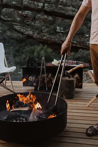 Close-up of the rust-resistant stainless steel head on Donkey Long Tong.