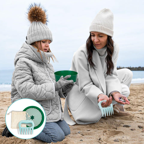 DOSTATNI beach hunting tools make a great gift for family beach days