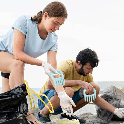 DOSTATNI shark tooth sifter protects hands while shell hunting