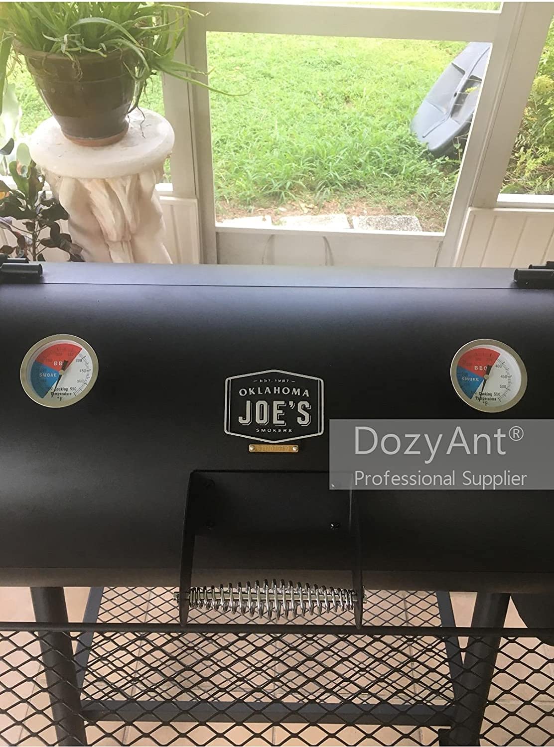 Dozyant installation kit included simplifies setup on compatible smokers