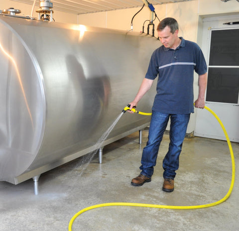 Dramm ColorStorm kink-resistance maintains steady water flow