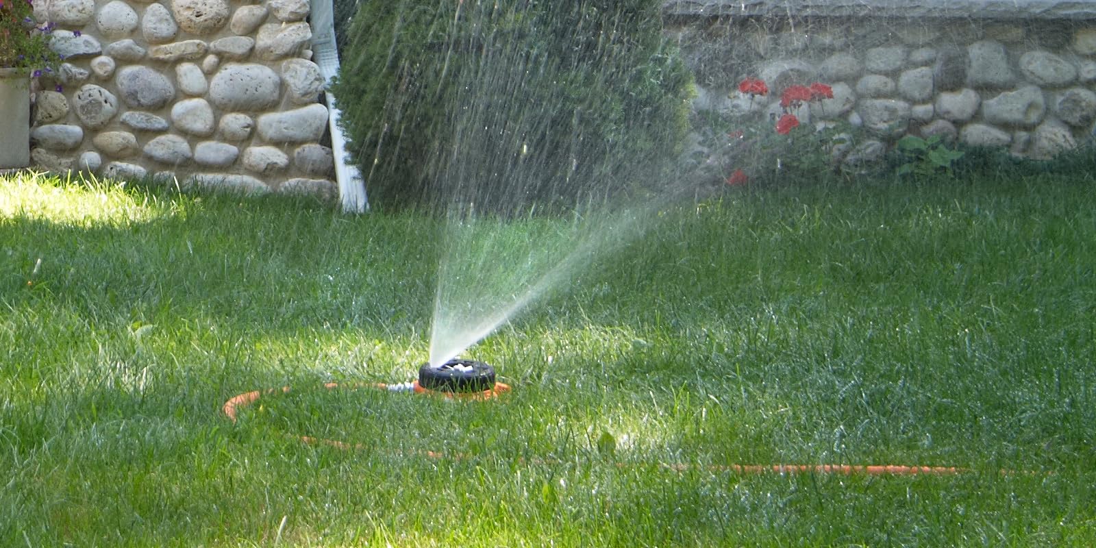 ColorStorm turret sprinkler shows nine patterns for varied lawn care.
