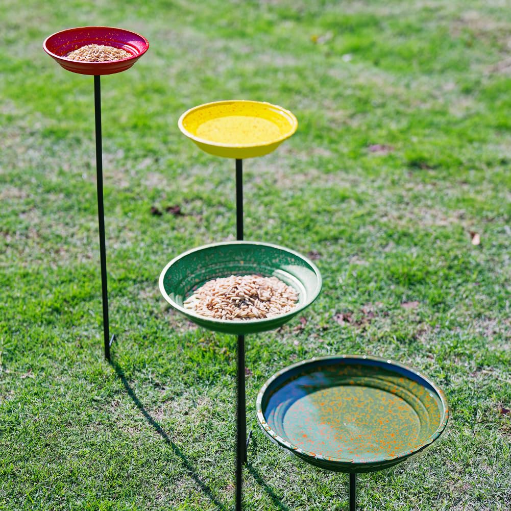 Dreamysoul metal stake enables stable installation in soil or planters.