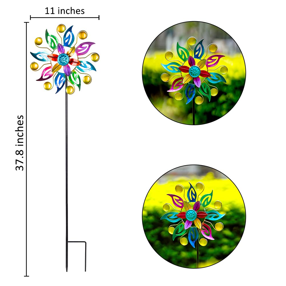 Dreamysoul flower-shaped blades spin in the breeze at a patio.