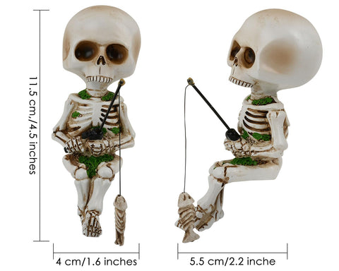 DS. DISTINCTIVE STYLE resin skull fisher statue withstands outdoor use by pools.