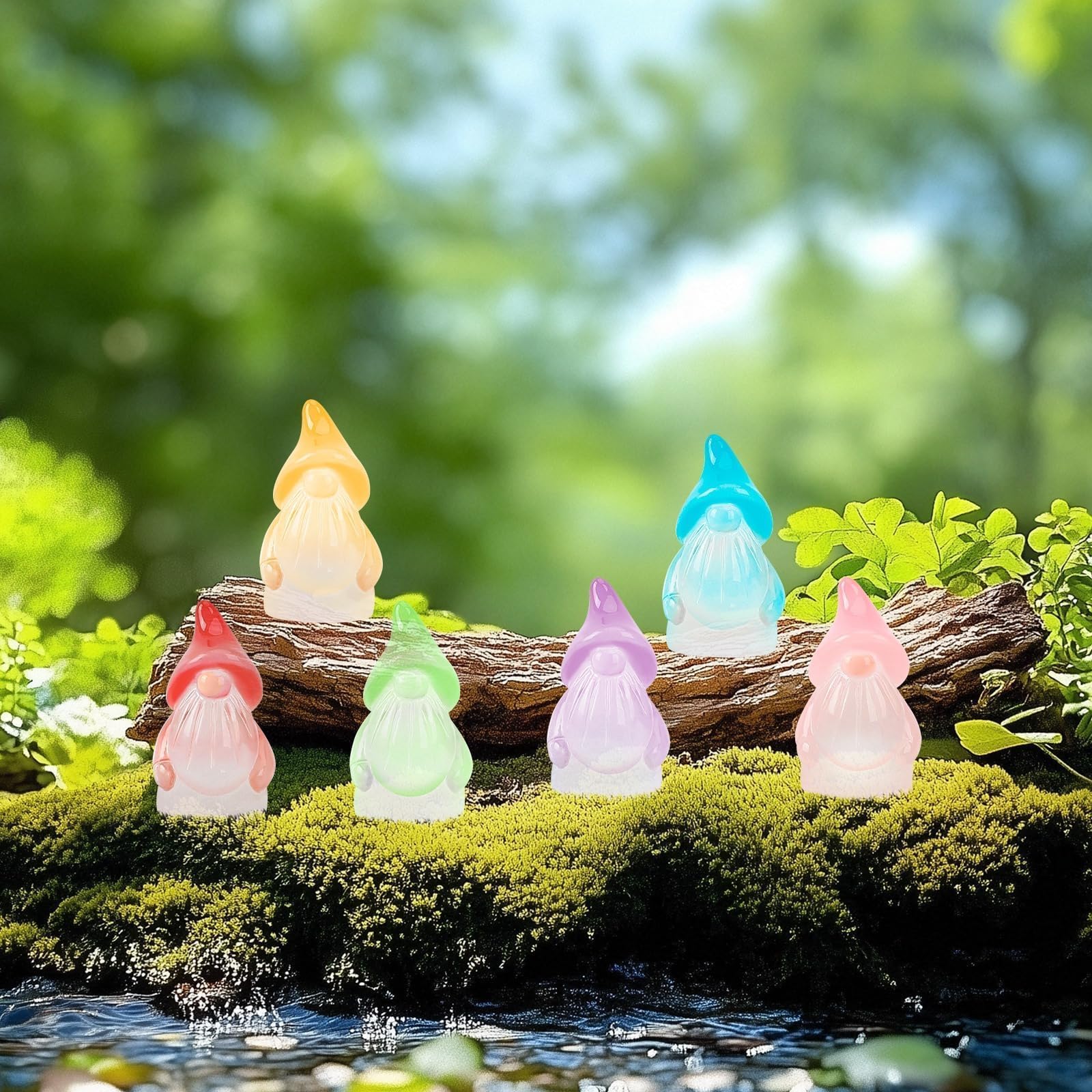 DTOFOOT luminous green mini gnome blends with plants in micro-landscapes.