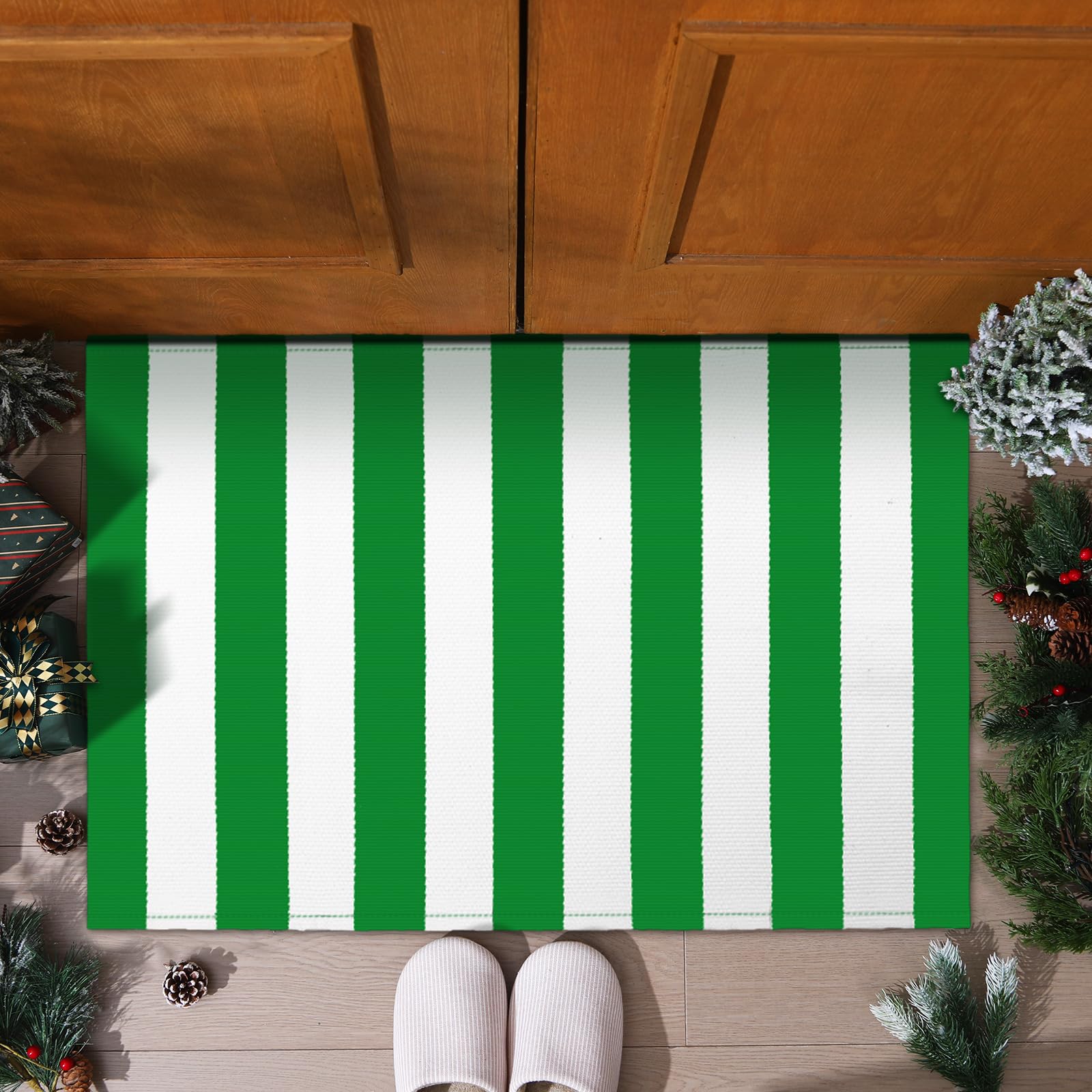 Duraaamo minimalist farmhouse style rug enhances everyday home decor.