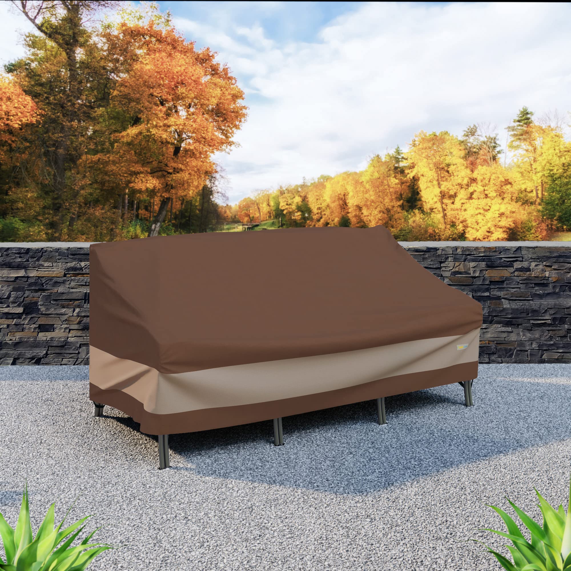 Duck Covers durable polyester base provides extra strength