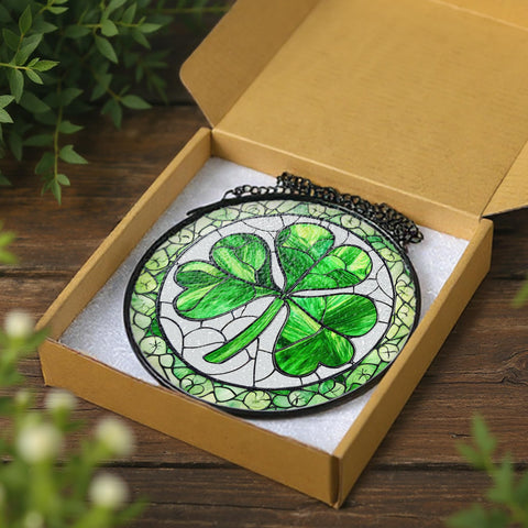 DUJITODOH artisan glass ornament adds cheerful light to interiors