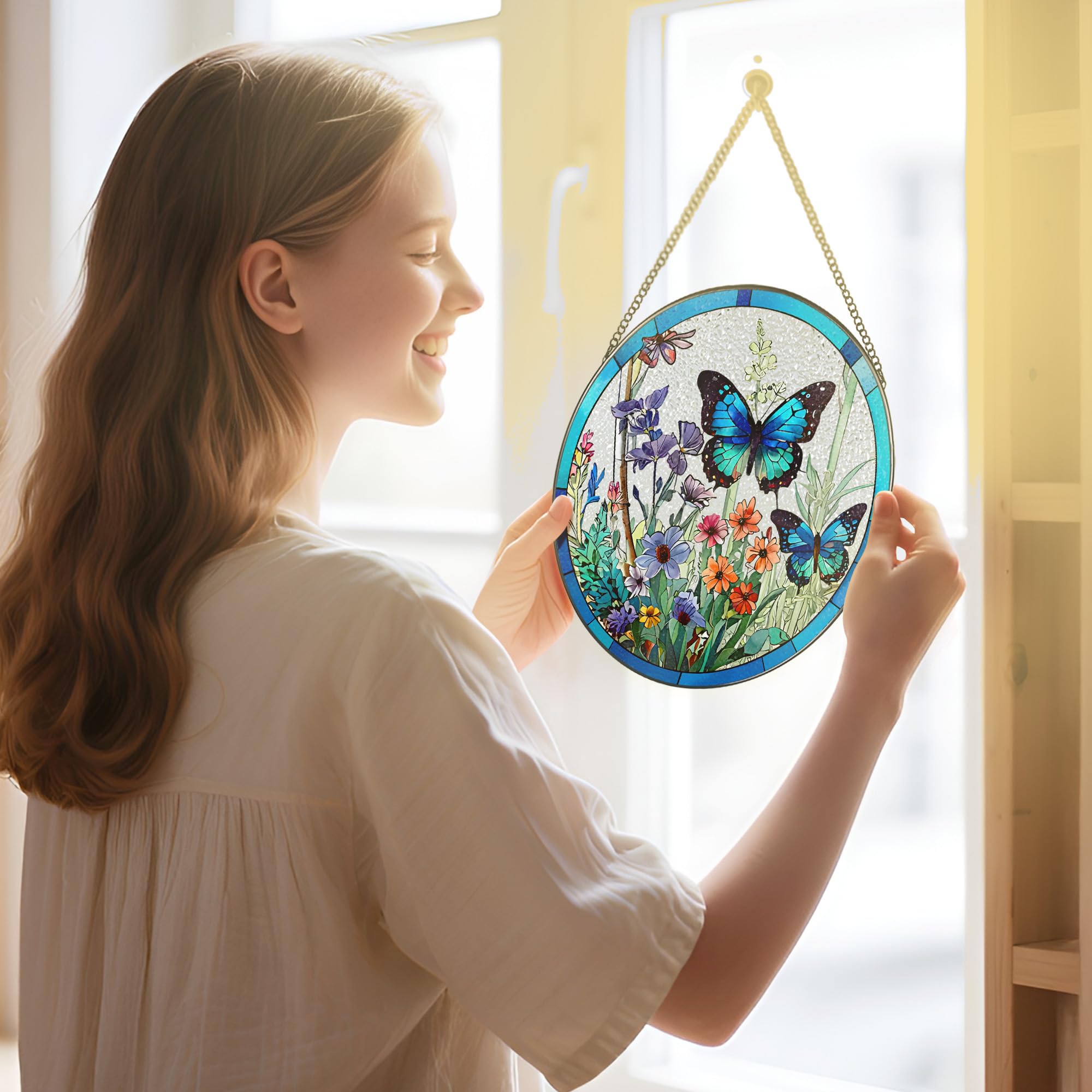 DUJITODOH stained glass suncatcher showcases double-sided light for vibrant glow from any angle