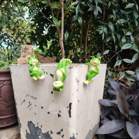dukiwu garden wall-hanging frog decor enhances outdoor spaces