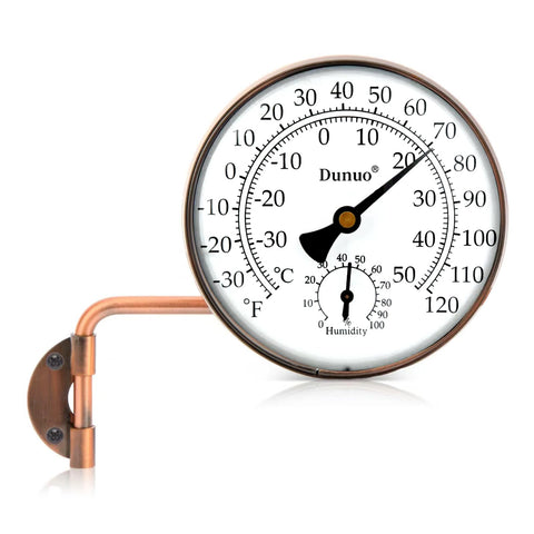 DUNUO copper outdoor thermometer on wall mount shows precise outdoor temperature.