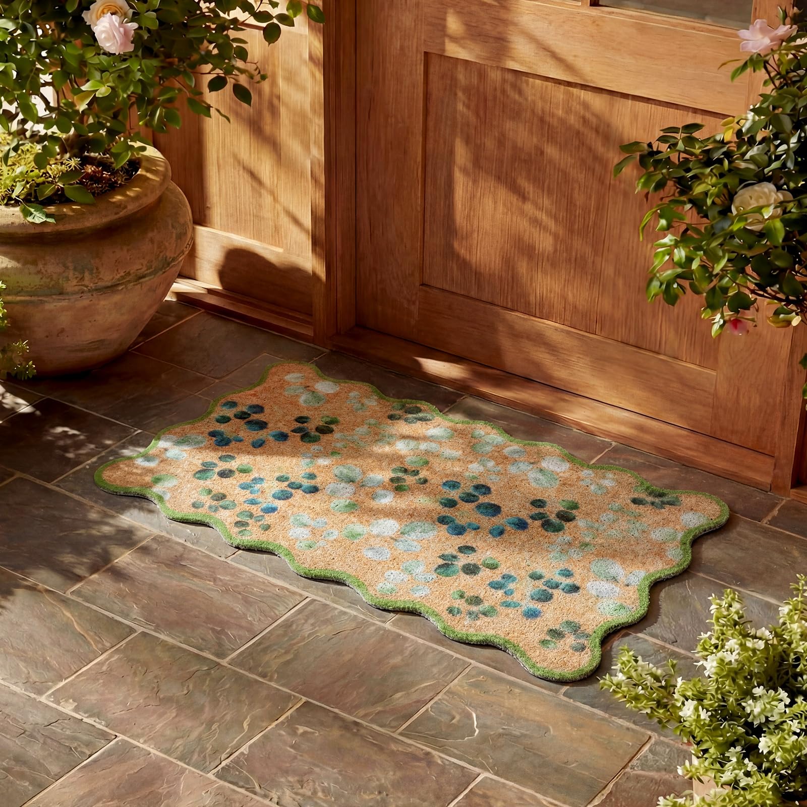 Dunzy quick-clean doormat cleans easily with shake or rinse.